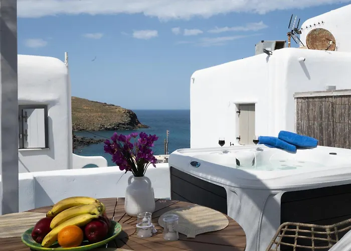 Superior 3 Beachfront Hot Tub And Seaview