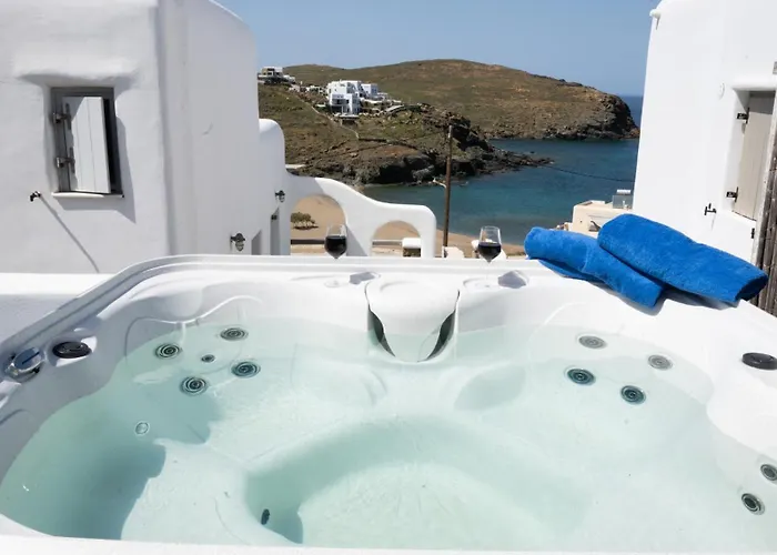 Apartment Superior 3 Beachfront Hot Tub And Seaview