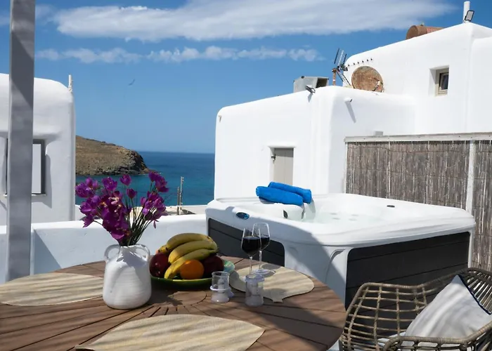 Superior 3 Beachfront Hot Tub And Seaview *